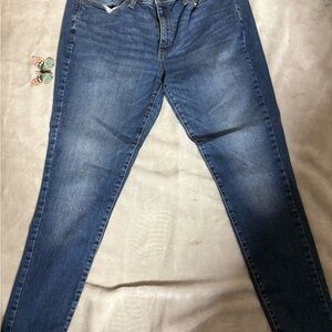 Universal Thread Women's Straight Leg Jeans - Blue